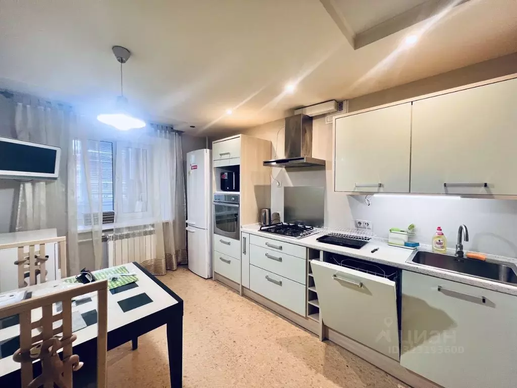 2-к кв. Татарстан, Казань ул. 2-я Юго-Западная, 9А (75.0 м) - Фото 1