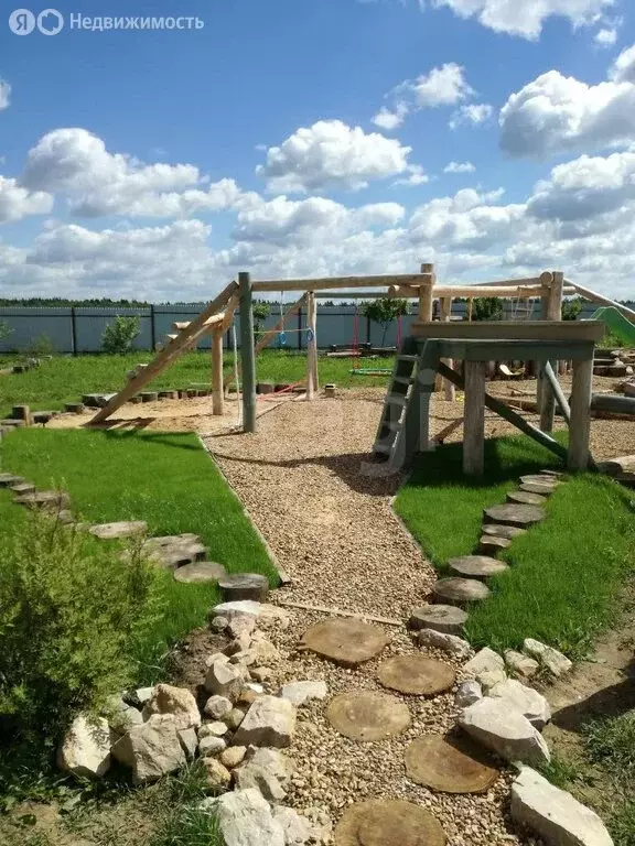 Дом в деревня Колюпаново, Бирюзовая улица (221 м) - Фото 2