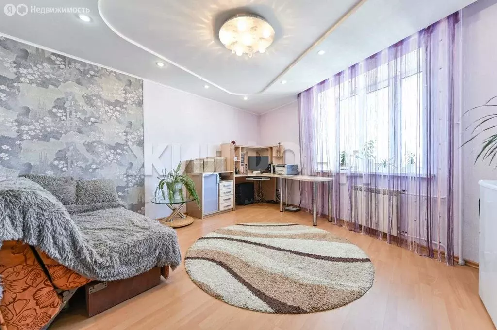 3-комнатная квартира: Барнаул, Павловский тракт, 80 (89.7 м) - Фото 1