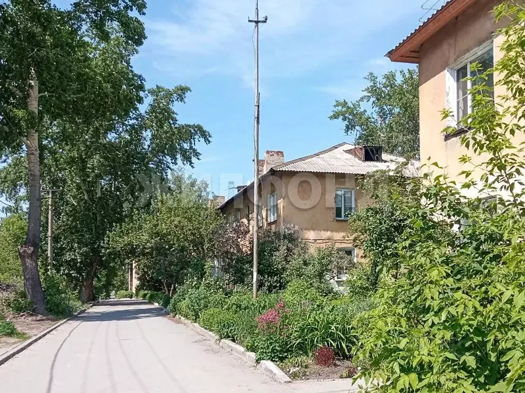 2-к кв. Новосибирская область, Новосибирск Падунская ул., 10 (39.6 м) - Фото 0