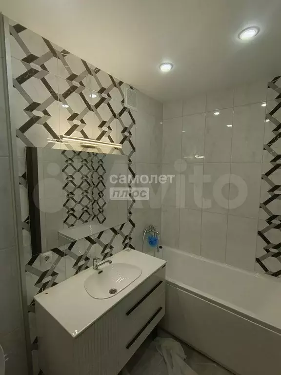 1-к. квартира, 51 м, 4/22 эт. - Фото 0
