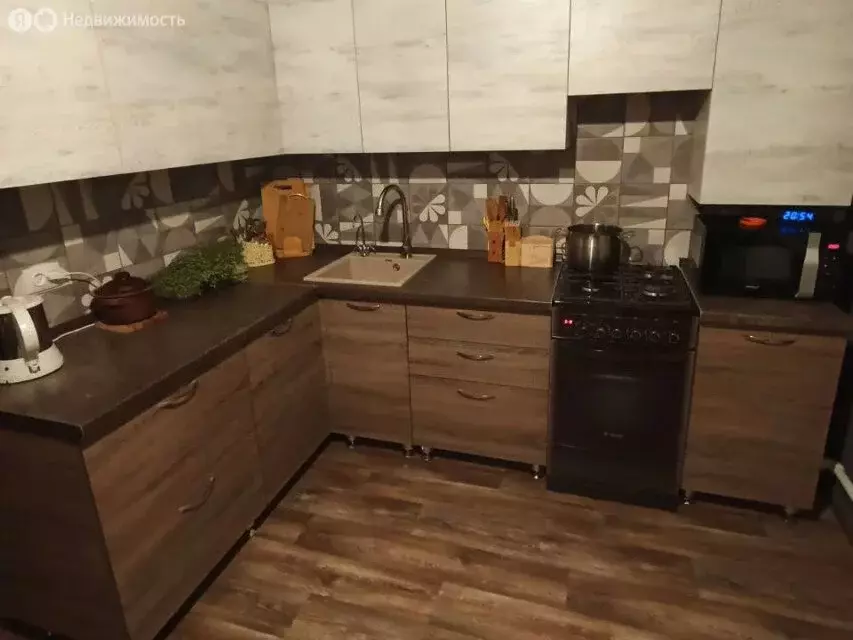 2-комнатная квартира: Таганрог, переулок Трудовых Резервов, 3 (56 м) - Фото 1