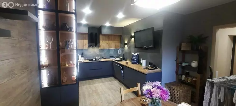 2-комнатная квартира: Тюмень, Паровозная улица, 13 (72.5 м) - Фото 2