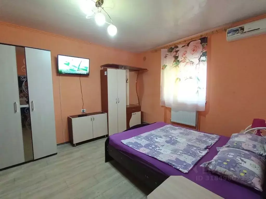 1-к кв. Крым, Черноморское пгт ул. Агафонова, 45А (36.0 м) - Фото 1