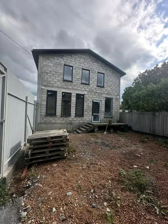 Дом в Северная Осетия, Владикавказ пл. Свободы (132 м) - Фото 1