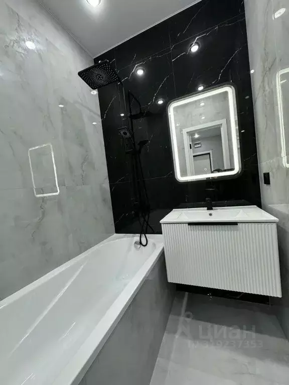 Квартира, 2 комнаты, 65 м - Фото 0
