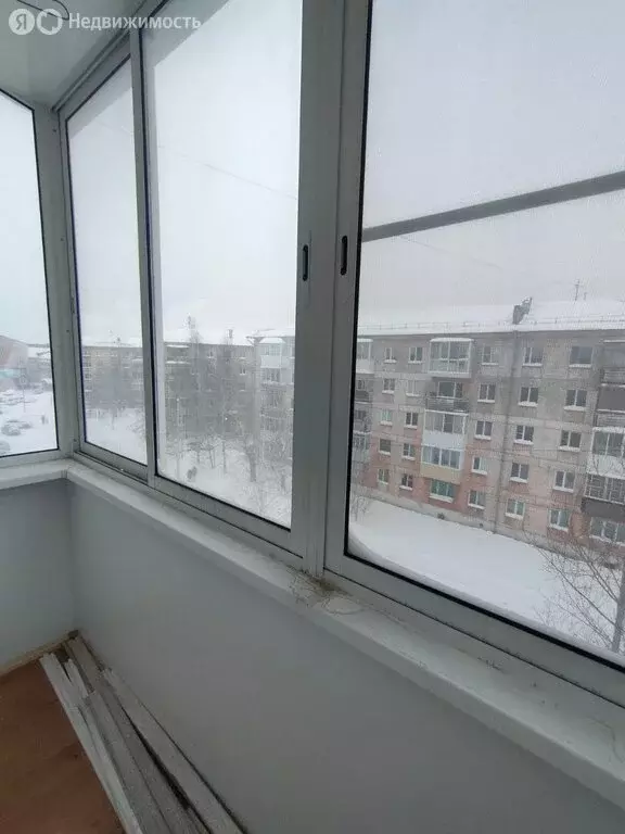 3-комнатная квартира: Краснотурьинск, Коммунальная улица, 30 (51 м) - Фото 1