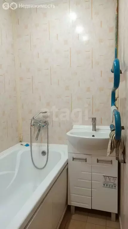 3-комнатная квартира: Тула, улица Калинина, 22к3 (57.5 м) - Фото 2