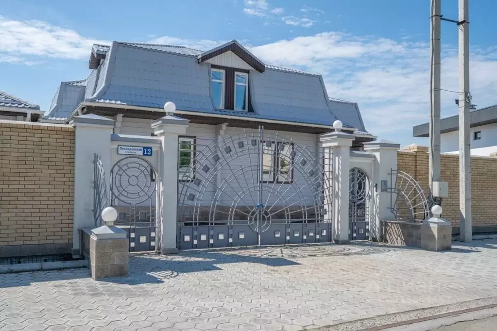 Дом в Свердловская область, Екатеринбург муниципальное образование, ... - Фото 1