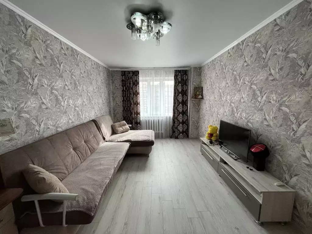 Продаётся 2-к квартира, 57 м - Фото 0