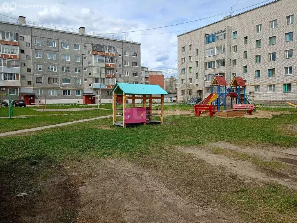 2-комнатная квартира: Коряжма, Архангельская улица, 27Б (50.9 м) - Фото 1
