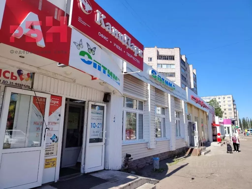 Торговая площадь в Башкортостан, Нефтекамск Социалистическая ул., 87к1 ... - Фото 1