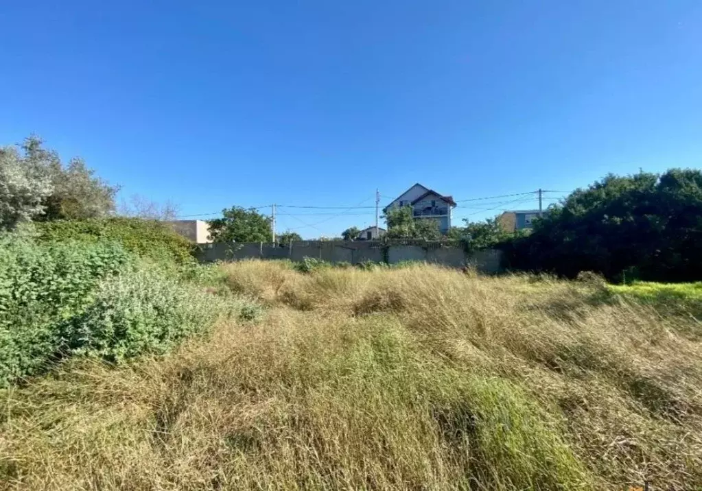 Участок в Крым, Сакский район, с. Орехово, Овощевод СНТ ул. Озерная ... - Фото 0