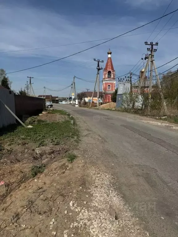 Участок в Татарстан, Казань Борисоглебское жилмассив, ул. Школьная ... - Фото 0