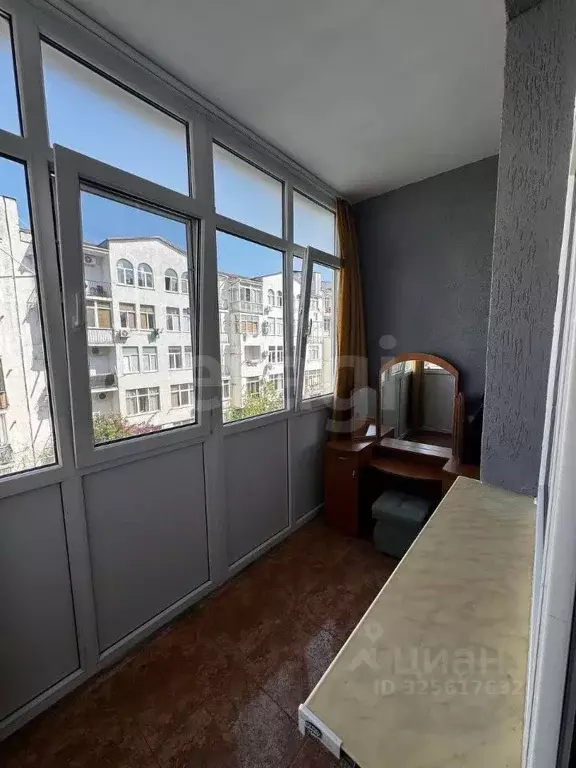 1-к кв. Севастополь ул. Челнокова, 12/2 (41.3 м) - Фото 1