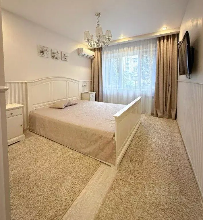 1-к кв. Краснодарский край, Сочи Центральный мкр, ул. Роз, 56 (55.0 м) - Фото 2