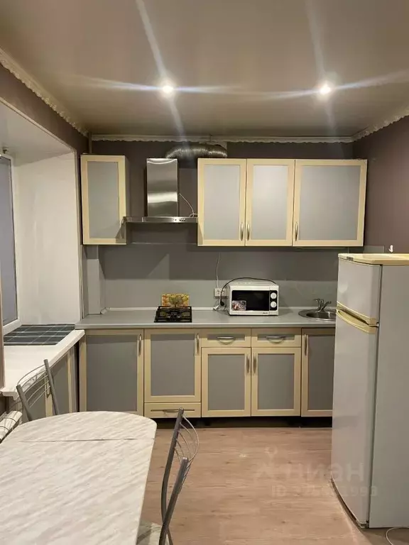 1-к кв. Вологодская область, Череповец просп. Победы, 23/17 (28.0 м) - Фото 1