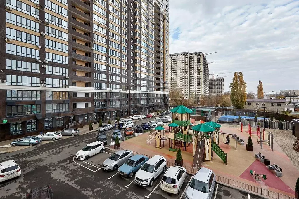 3-к. квартира, 86,7 м, 21/24 эт. - Фото 1