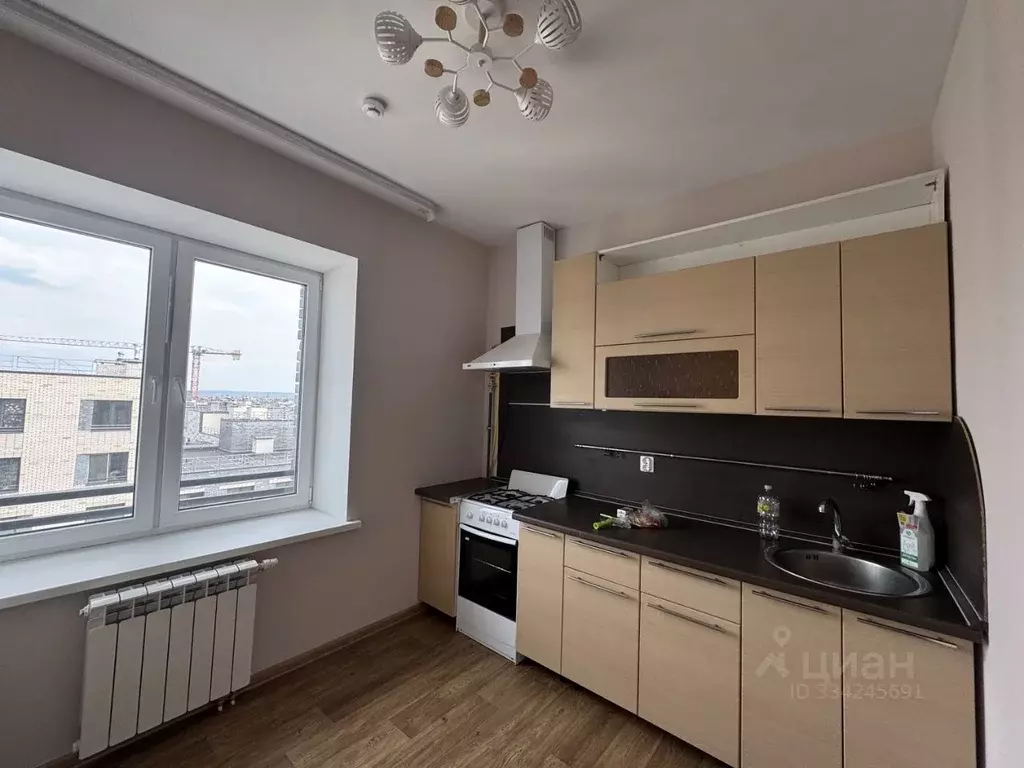 2-к кв. Татарстан, Альметьевск ул. Автомобилистов, 15 (65.0 м) - Фото 1