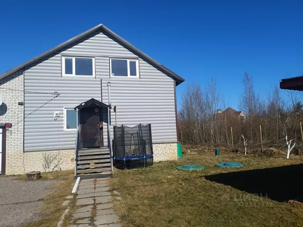 Дом в Ленинградская область, Тосненский район, Красный Бор городской ... - Фото 2