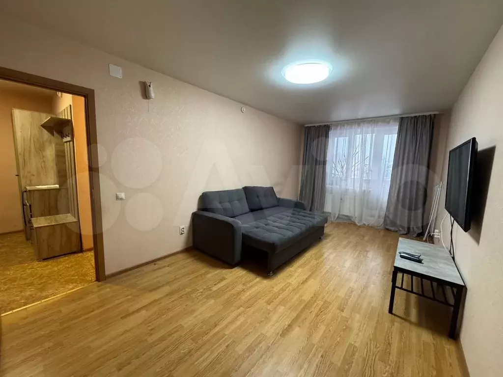 1-к. квартира, 39,5 м, 4/4 эт. - Фото 0