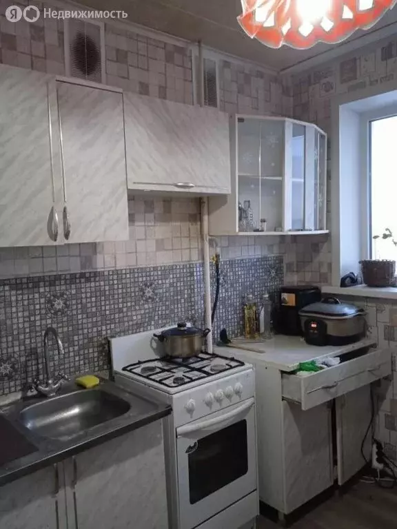 1-комнатная квартира: Курган, Школьная улица, 3 (30 м) - Фото 2