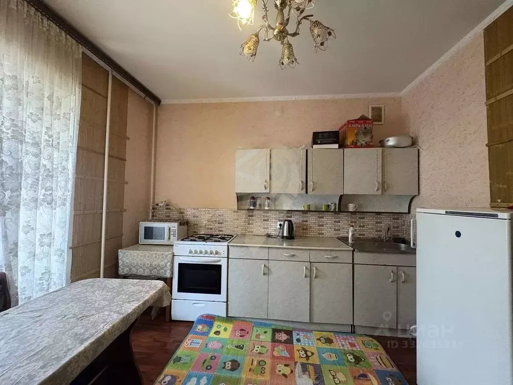 1-к кв. Белгородская область, Губкин Севастопольская ул., 105 (40.4 м) - Фото 2