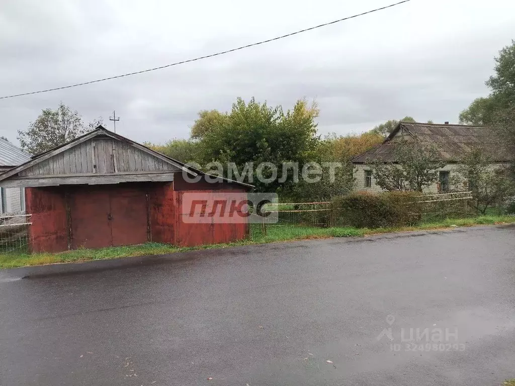 Дом в Курская область, Фатежский район, Верхнелюбажский сельсовет, д. ... - Фото 1