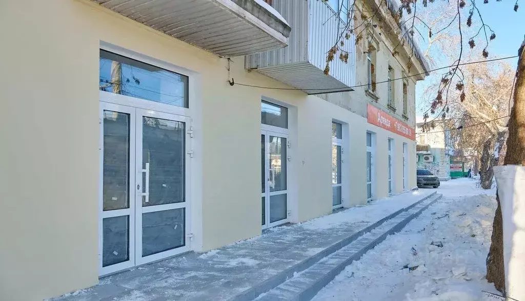 Торговая площадь в Свердловская область, Екатеринбург ул. Титова, 60 ... - Фото 1