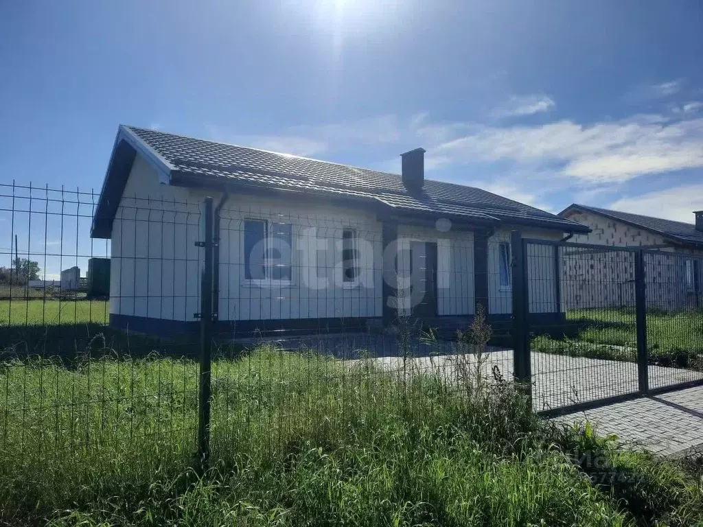 Дом в Калининградская область, Гурьевский муниципальный округ, пос. ... - Фото 2