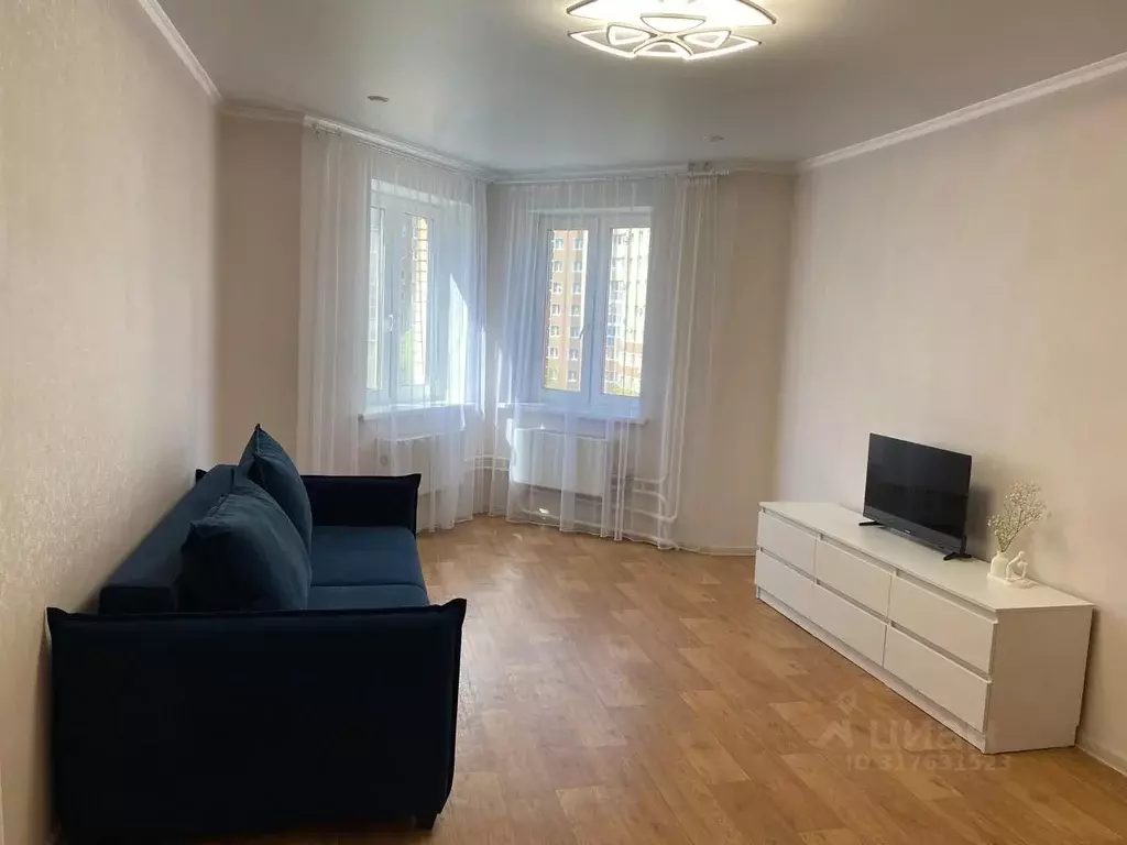 1-к кв. Омская область, Омск бул. Архитекторов, 4/1 (40.3 м) - Фото 0