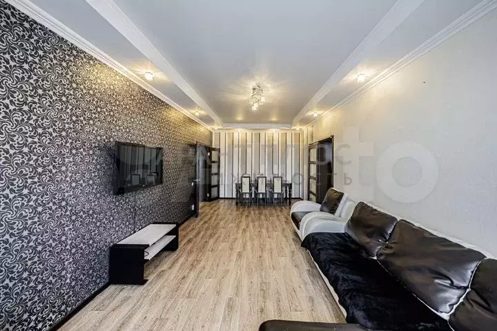 3-к. квартира, 80м, 4/4эт. - Фото 1