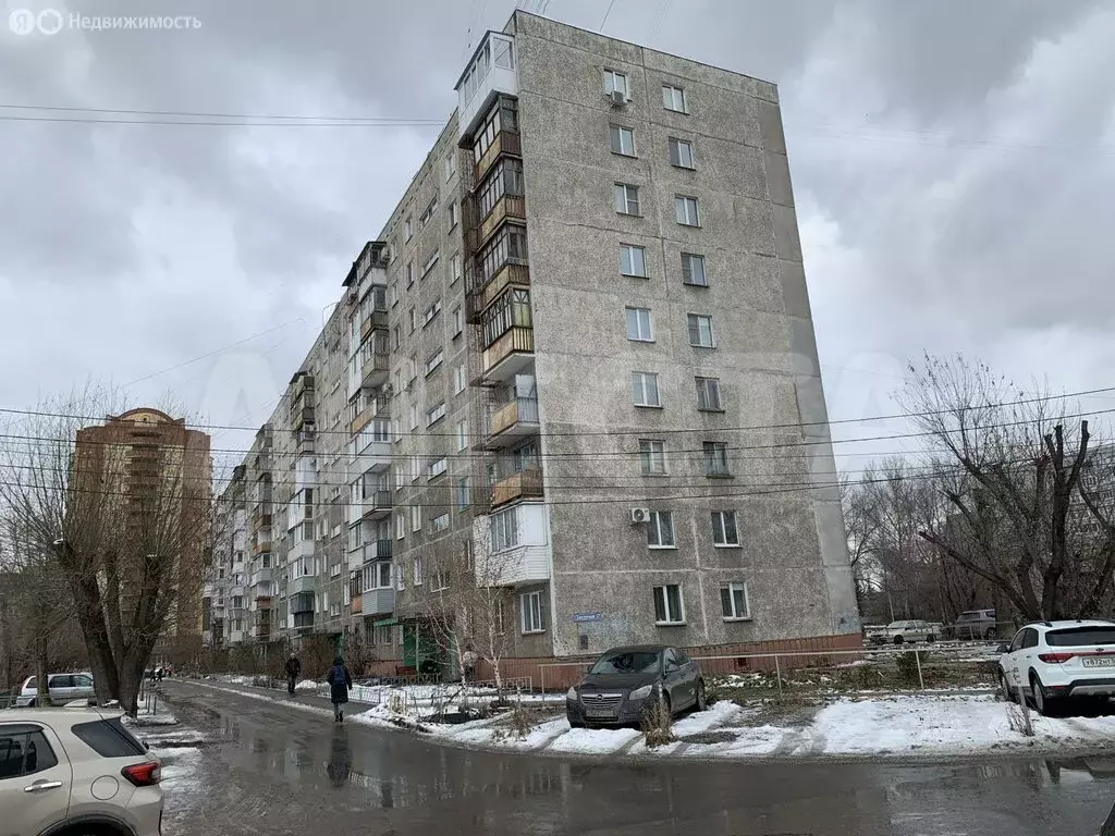 3-комнатная квартира: Омск, Заозёрная улица, 17 (61.6 м) - Фото 1