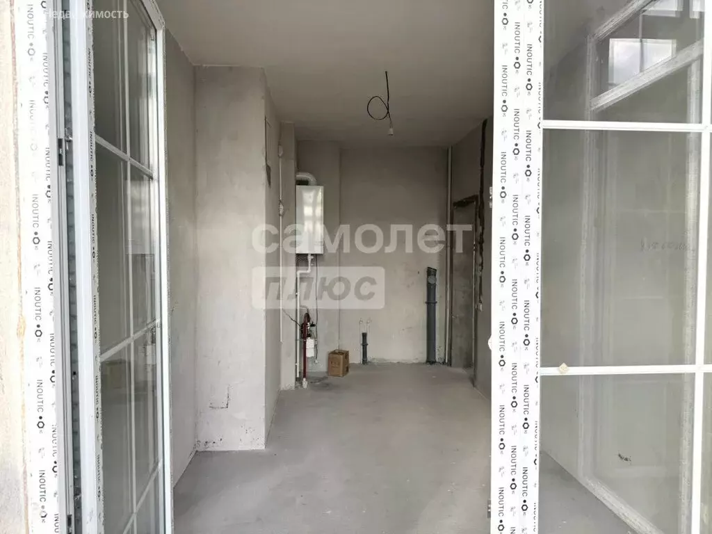 2-комнатная квартира: Калининград, проспект Победы, 5А (65.5 м) - Фото 2