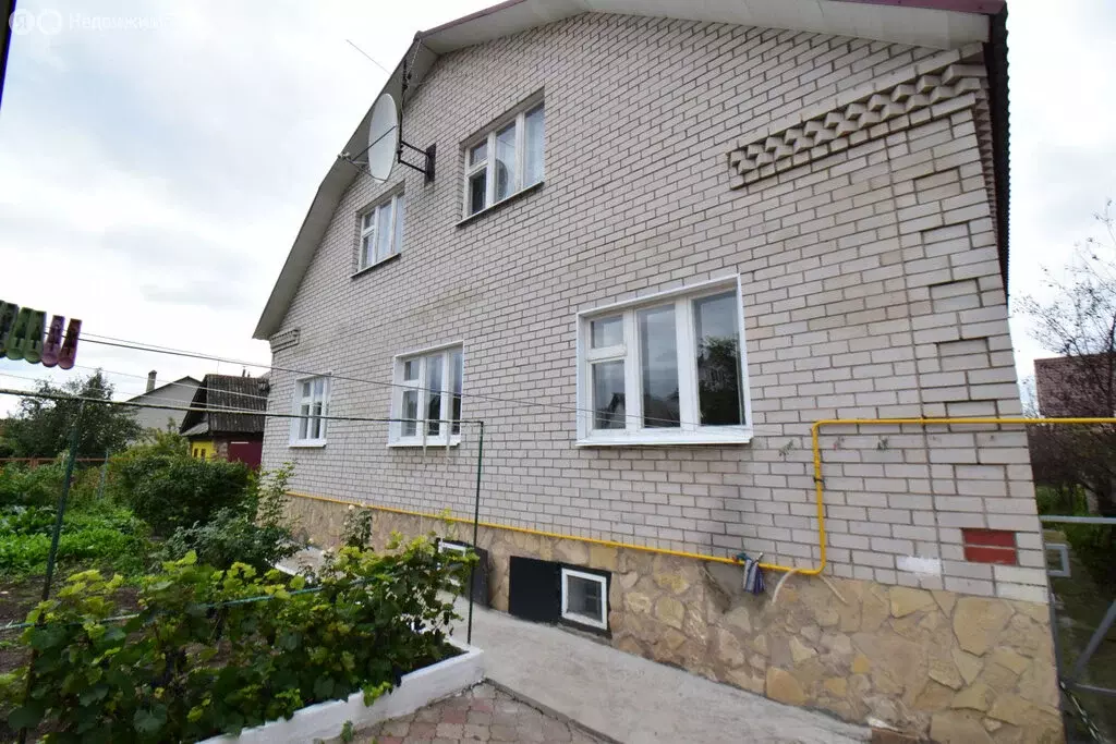 Дом в Туймазы, улица Сайфутдинова (148.2 м) - Фото 1