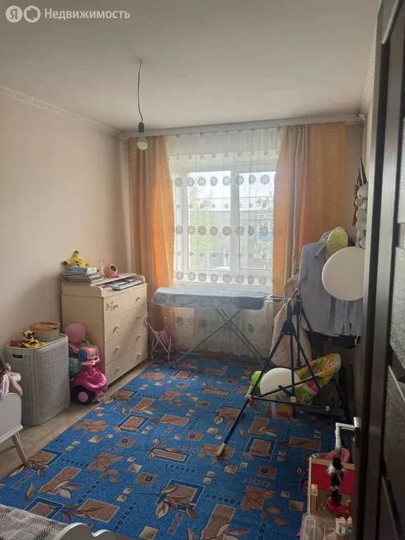 3-комнатная квартира: Кызыл, Набережная улица, 20 (69 м) - Фото 2