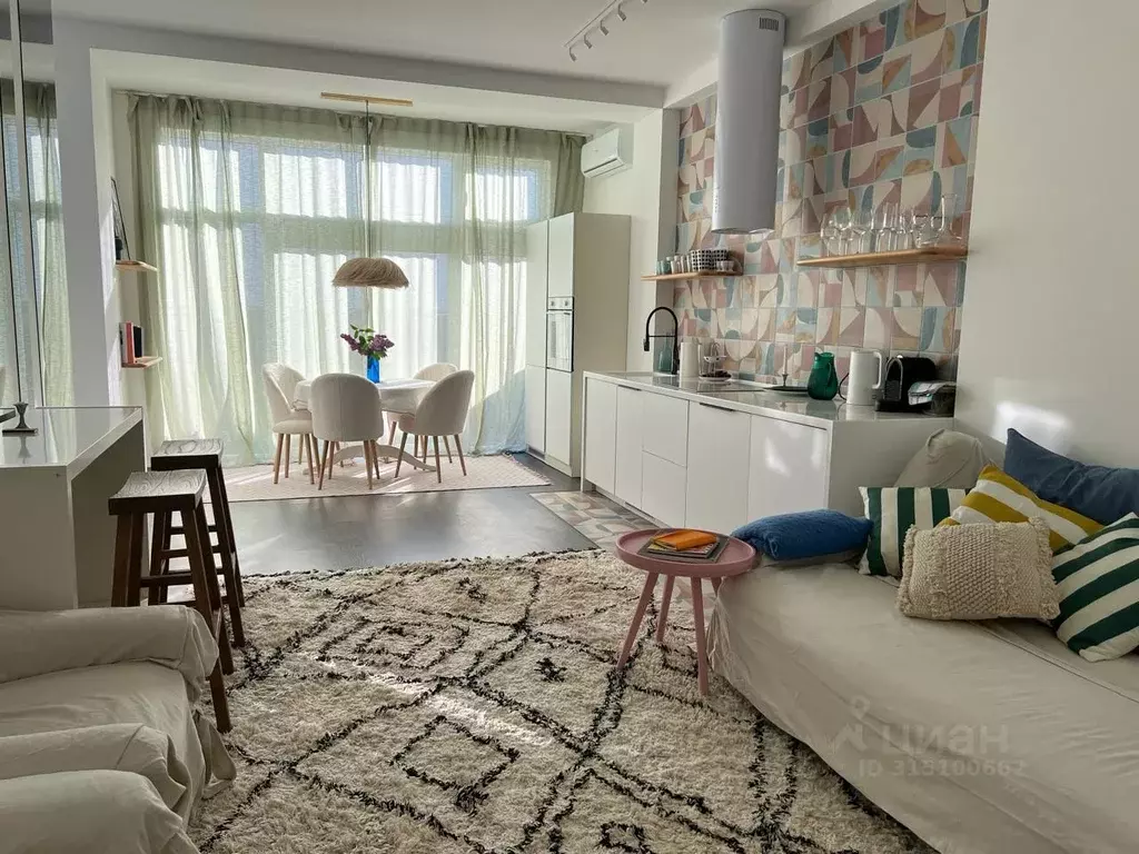 3-к кв. Севастополь ул. Челнокова, 17/4 (86.0 м) - Фото 1