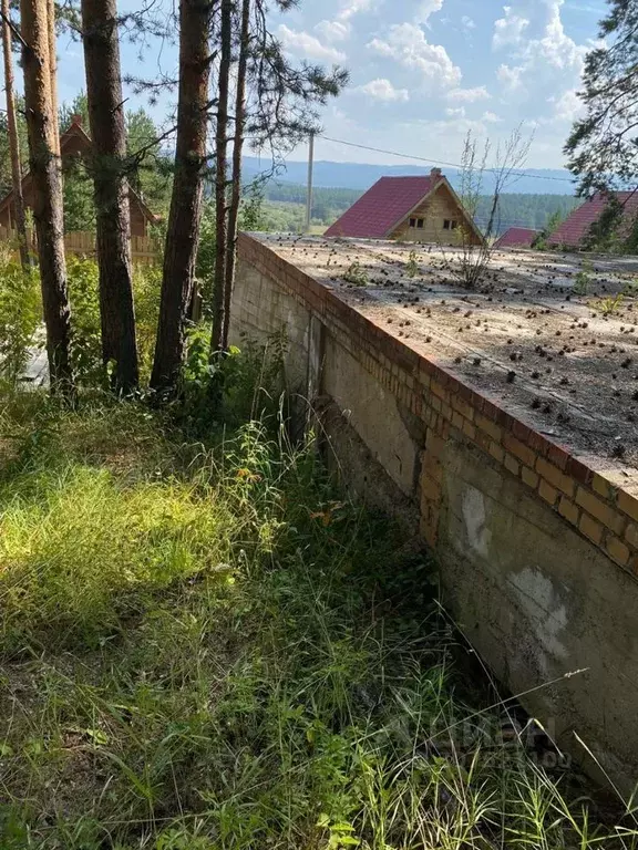 Участок в Башкортостан, Белорецкий район, с. Тирлянский ул. И. ... - Фото 1