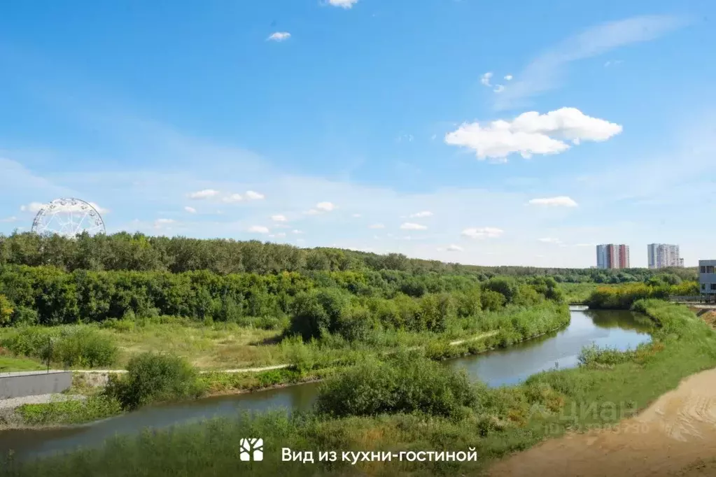 2-к кв. Свердловская область, Екатеринбург ул. Машинная, 1В/4 (81.92 ... - Фото 2