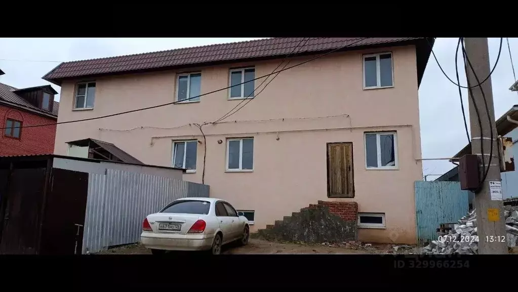 Дом в Астраханская область, Астрахань Каштановая ул., 22 (132 м) - Фото 1