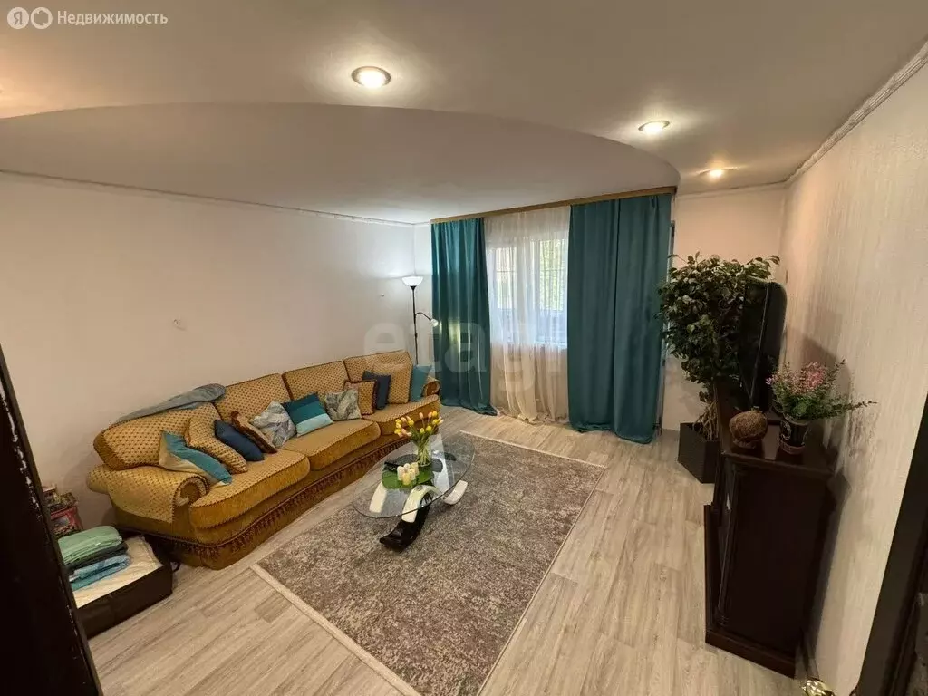 4-комнатная квартира: деревня Афонино, Академическая улица, 2 (83 м) - Фото 0