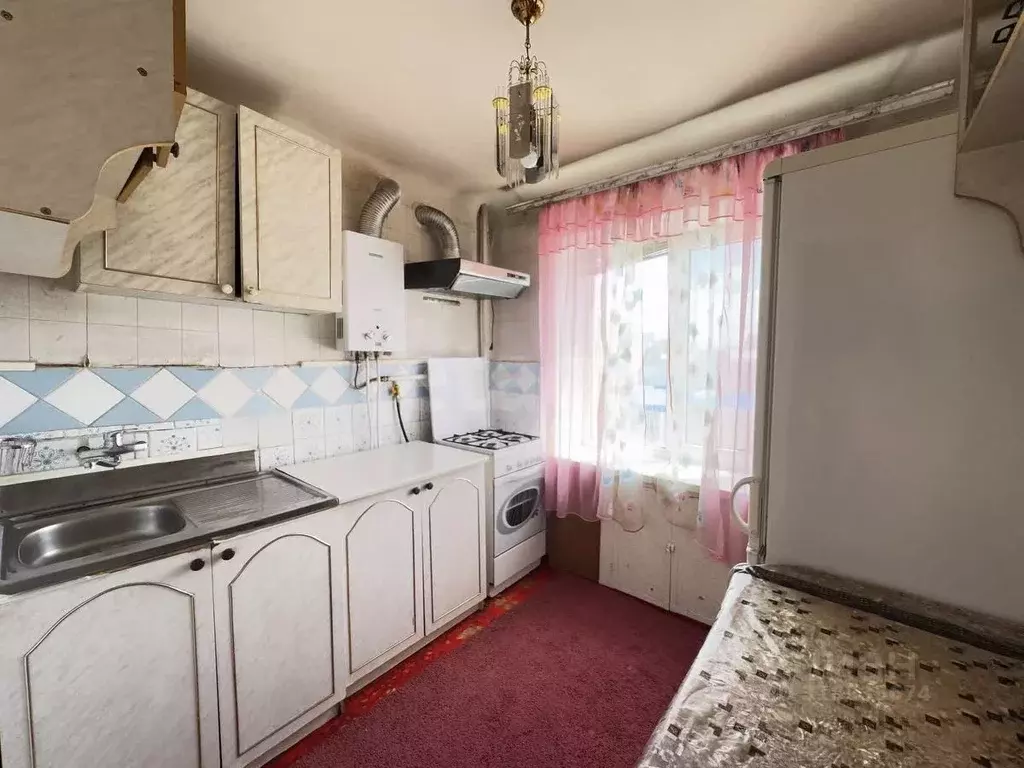 1-к кв. Карачаево-Черкесия, Черкесск Ставропольская ул., 45 (32.3 м) - Фото 0