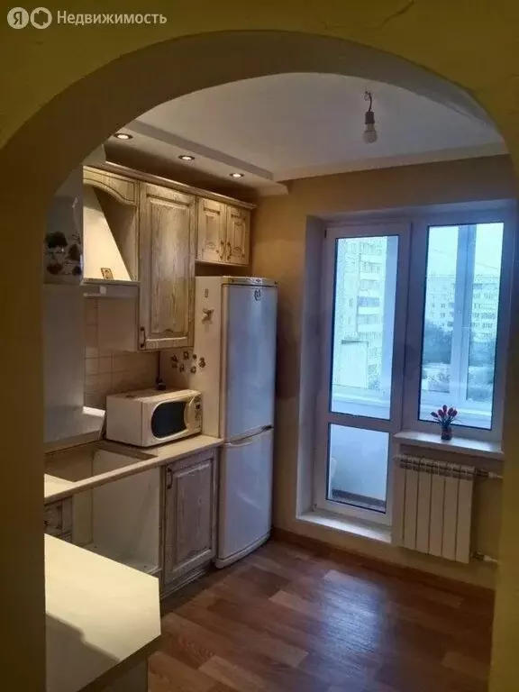 3-комнатная квартира: Омск, улица Конева, 24 (68.8 м) - Фото 1