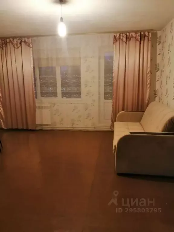 3-к кв. Самарская область, Тольятти просп. Степана Разина, 52 (68.6 м) - Фото 0