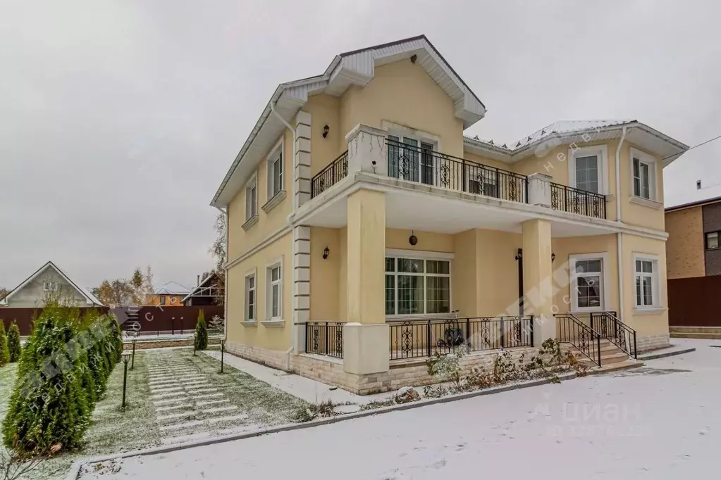Дом в Ленинградская область, Ломоносовский район, Виллозское городское ... - Фото 1