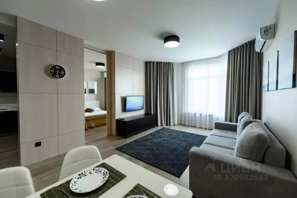 1-к кв. Оренбургская область, Оренбург ул. Чкалова, 51/1 (55.0 м) - Фото 1