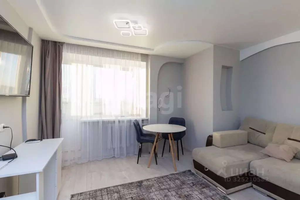 1-к кв. Тюменская область, Тюмень ул. Газопромысловая, 6 (46.5 м) - Фото 1