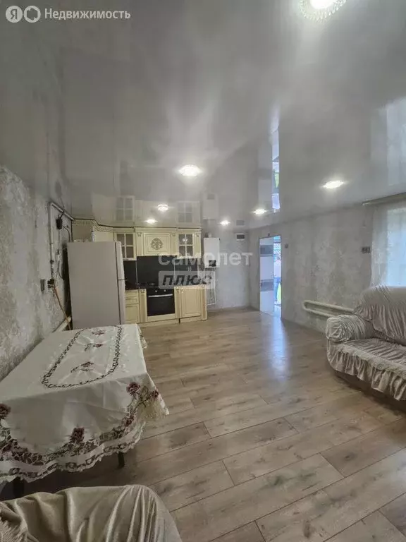 Дом в Волгоград, Астраханская улица (33.8 м) - Фото 1