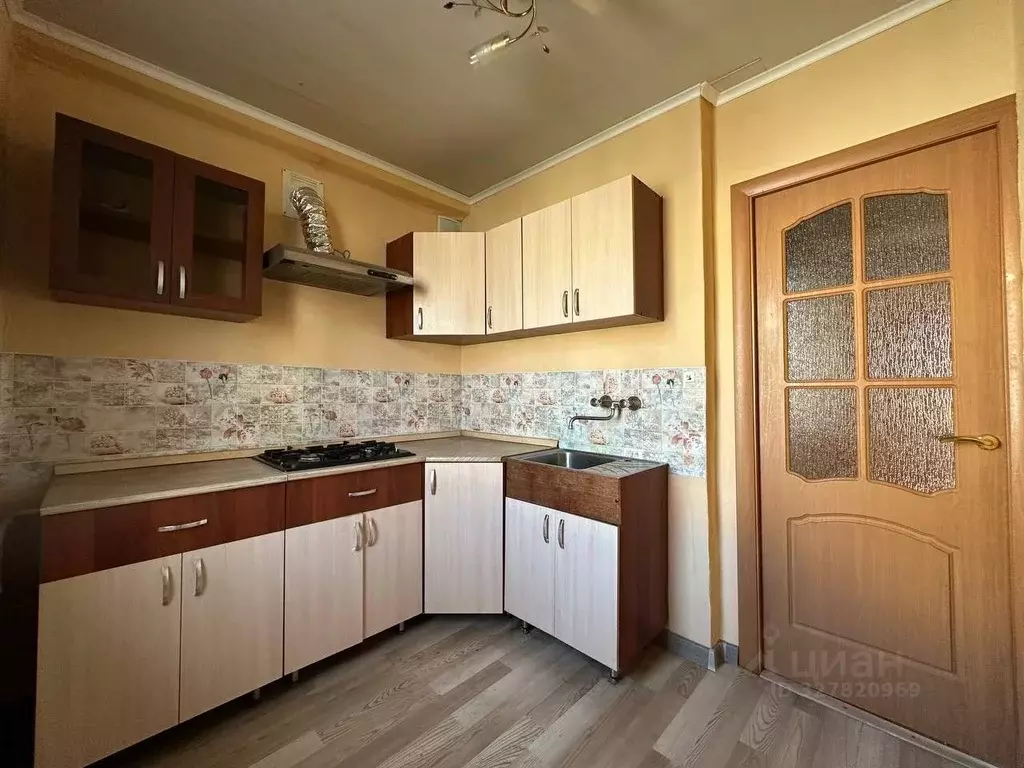 3-к кв. Санкт-Петербург ул. Лени Голикова, 51 (42.3 м) - Фото 1