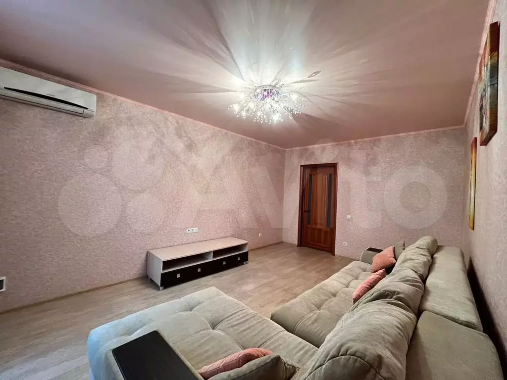 2-к. квартира, 65 м, 2/10 эт. - Фото 1